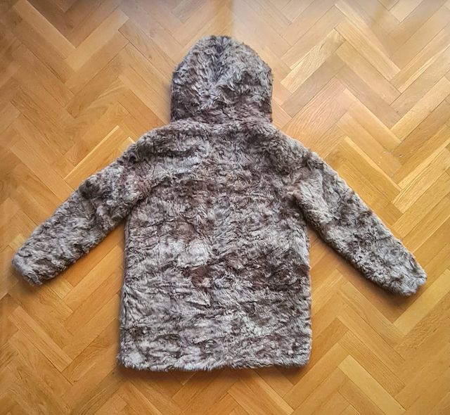 Abrigo Pull & Bear. Largo. Pelo. Como Nuevo.