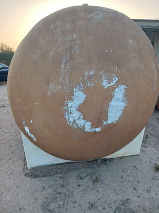 Depósito poliester 8.000 litros.