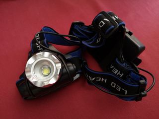 Linterna frontal led baterías