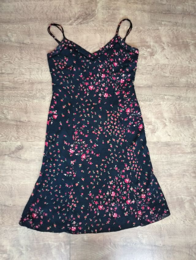 Vestito nero floreale