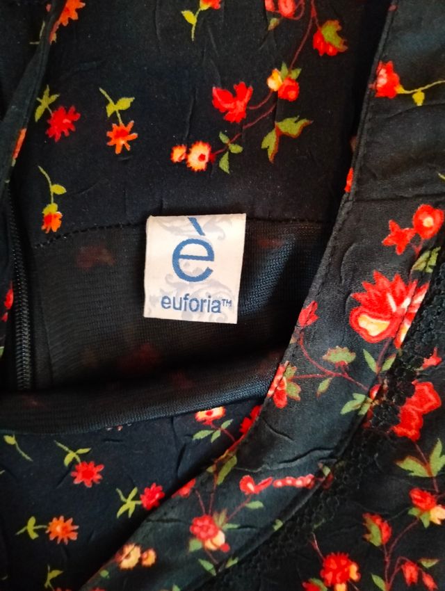 Vestito nero floreale