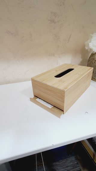 Caja de pañuelos