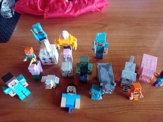 Muñeco de lego migri