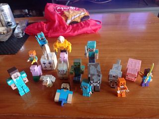 Muñeco de lego migri