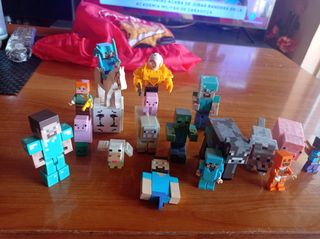 Muñeco de lego migri