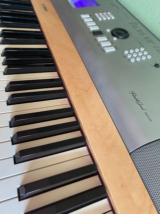 Teclado eléctrico Yamaha
