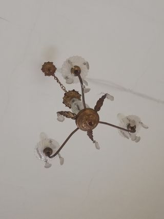 Lamapara de araña antigua