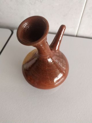 Porrón y jarrita de barro artesano