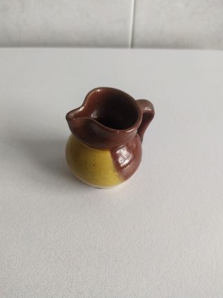 Porrón y jarrita de barro artesano