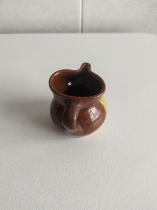Porrón y jarrita de barro artesano