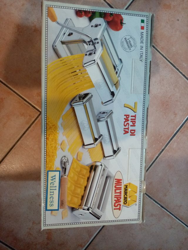 macchina per fare 7 tipi di pasta nuova