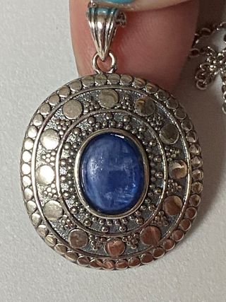 Colgante de cianita azul + cadena plata ley 925