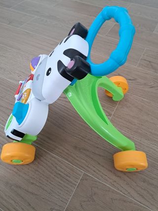 Correpasillos bebe musical de Fisher Price