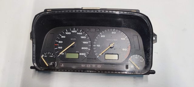 Cuadro de instrumentos Volkswagen Golf MK3