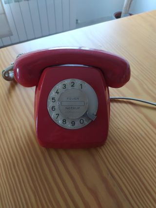 Teléfono antiguo Heraldo años 70 rojo