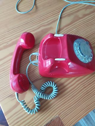 Teléfono antiguo Heraldo años 70 rojo