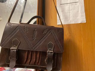 Vendo bolso de piel auténtica 