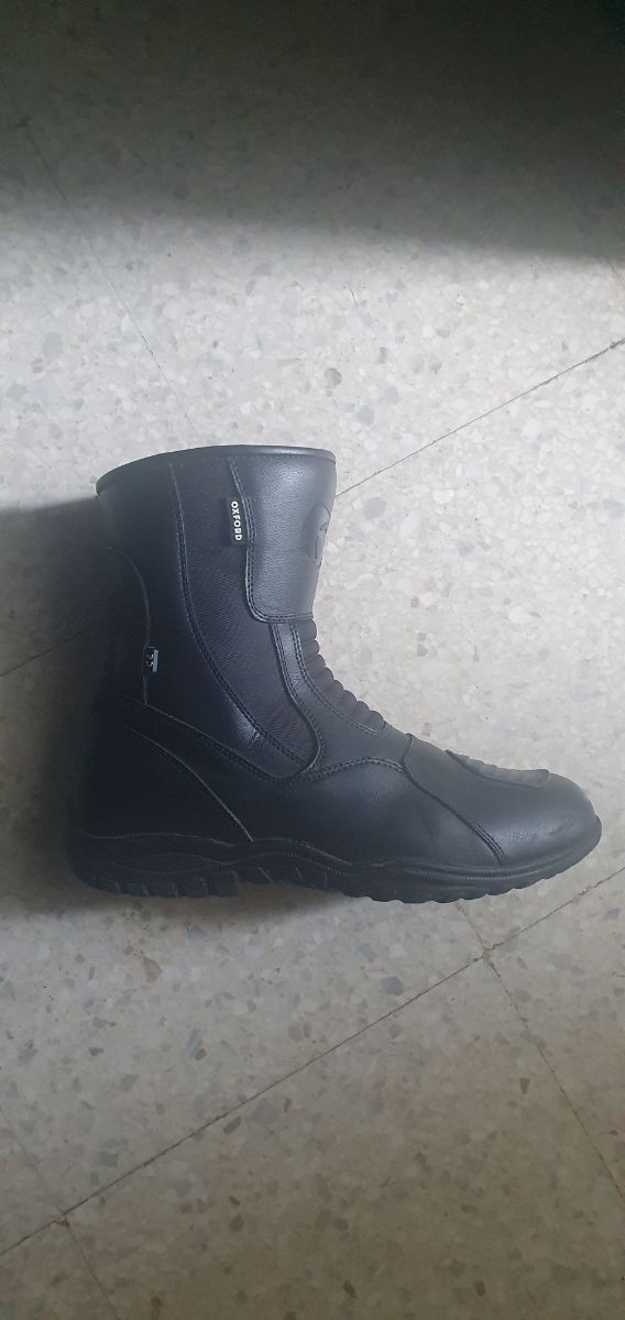 Botas moteras oxford talla 44, pero como un 42-43