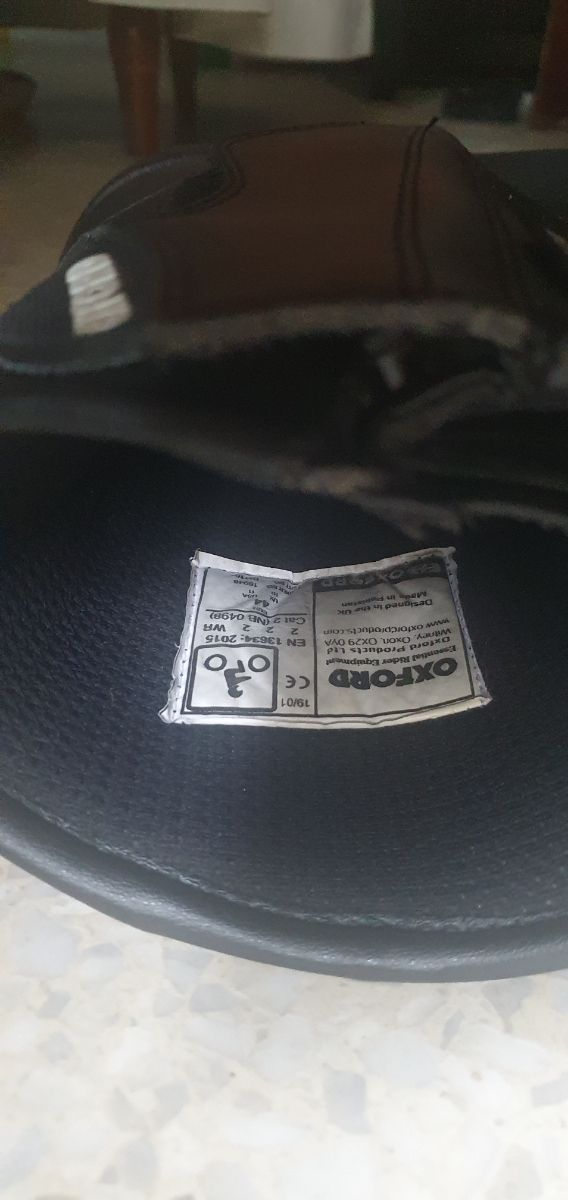 Botas moteras oxford talla 44, pero como un 42-43