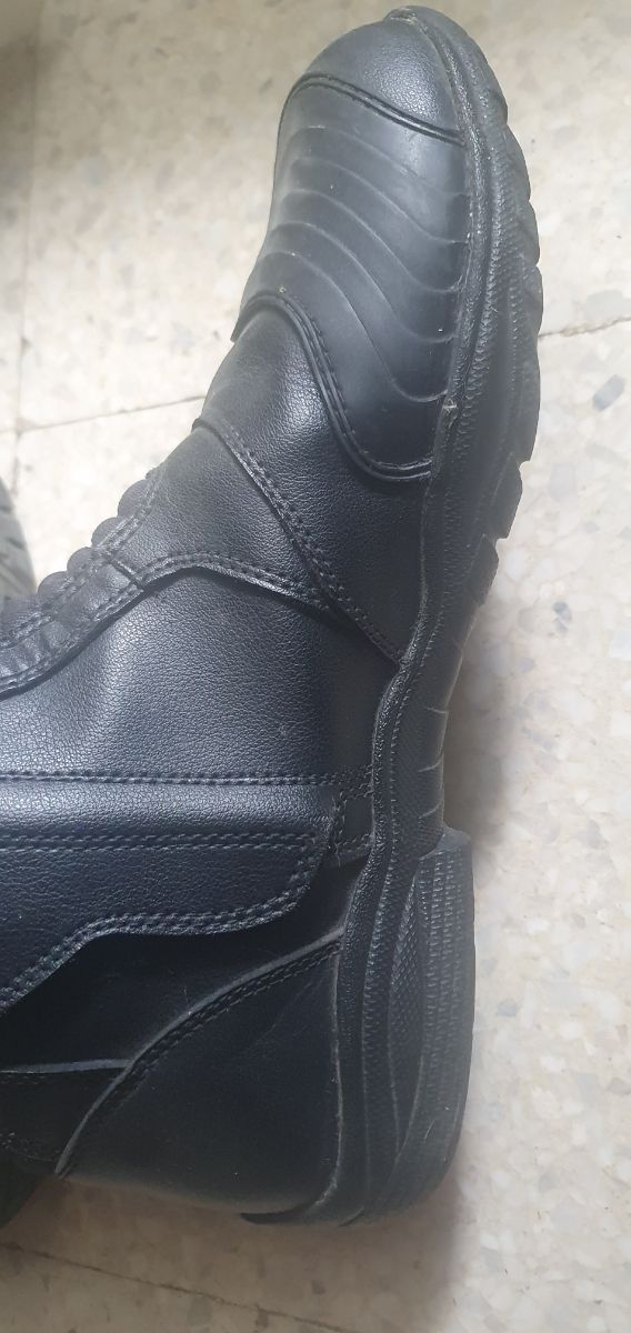 Botas moteras oxford talla 44, pero como un 42-43