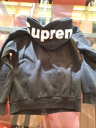 Sudadera gris Supreme talla M