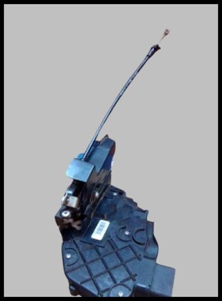 Cerradura puerta delantera derecha 3M5AR21812MT Fo