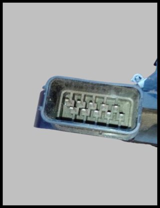 Cerradura puerta delantera derecha 3M5AR21812MT Fo