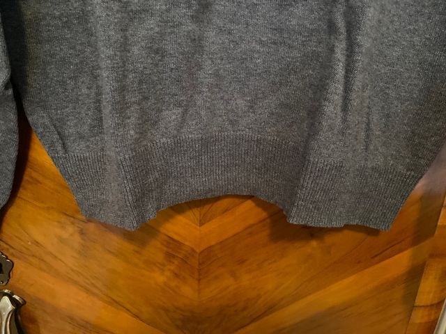 maglione grigio
