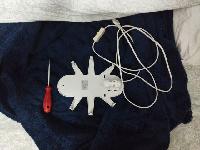 Lámpara nube blanca ikea