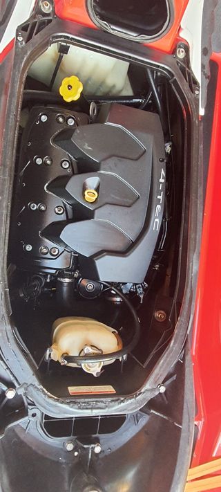 Moto de agua sea doo rxp