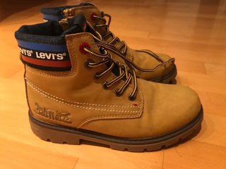 Botas de vestir levis niño