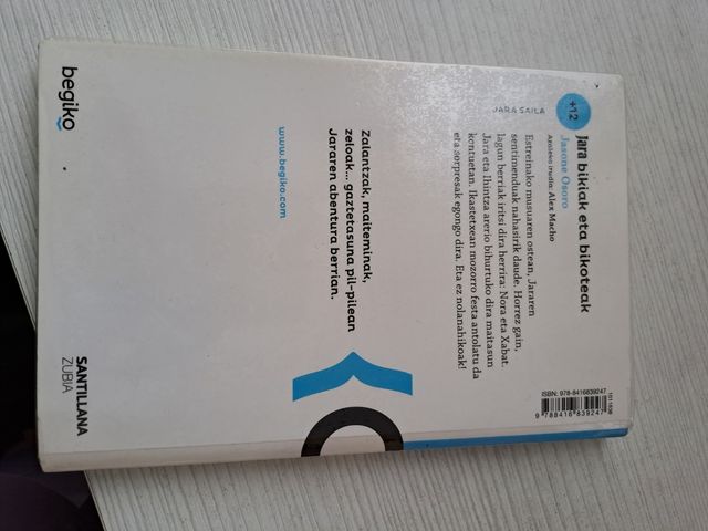 JARA bikiak eta bikoteak - Jasone Osoro