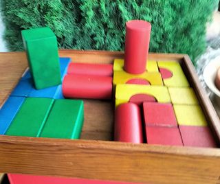 ANTIGUO JUEGO EDUCATIVO DE MADERA - AÑOS 1960