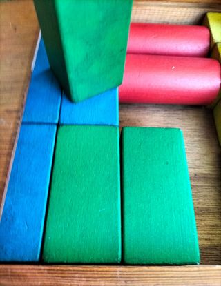 ANTIGUO JUEGO EDUCATIVO DE MADERA - AÑOS 1960