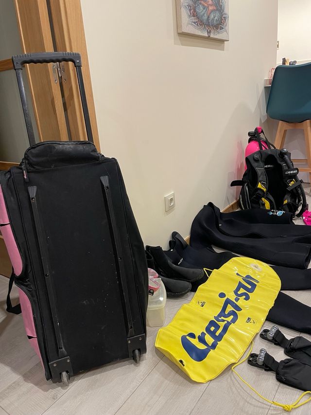 equipo completo submarinismo mujer un solo uso