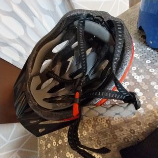 Cascos y protecciones