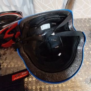 Cascos y protecciones