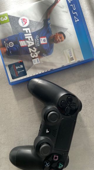 PS4 + Mando + Fifa23