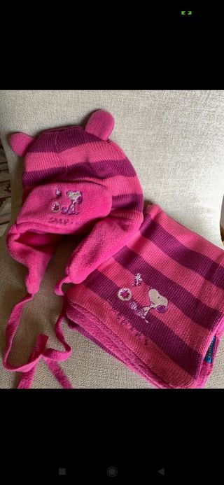 Cappello e sciarpa Snoopy