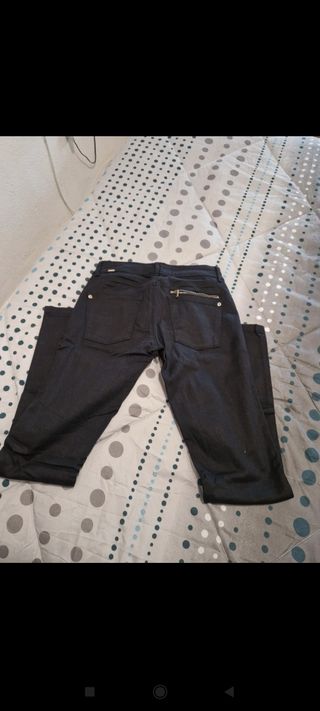 Pantalón skinin zara
