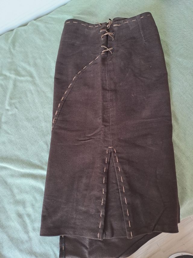 gonna donna in alcantara