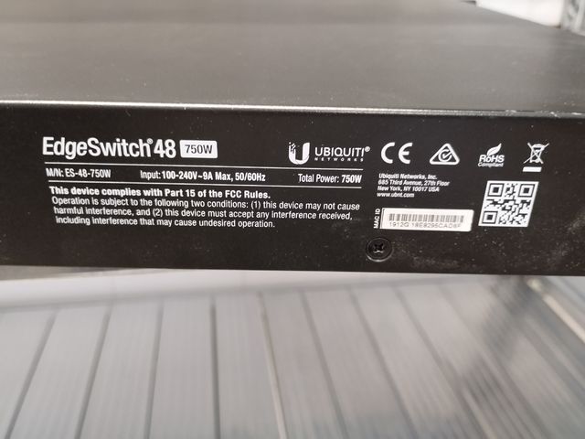 Switch Ubiquiti Edge 48 porte