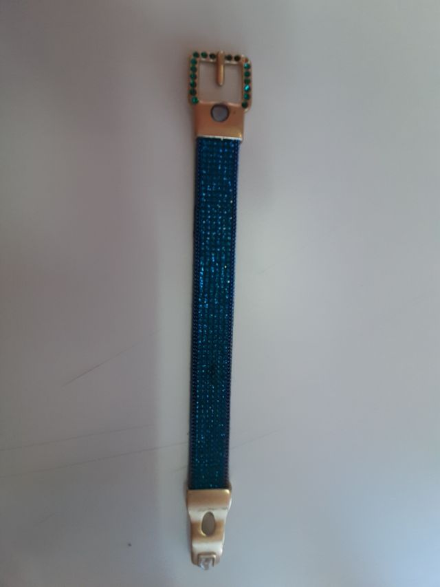 Bracciale con strass e cinturino