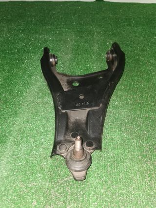 TRAPECIO SUSPENSIÓN DERCH DACIA DUSTER
