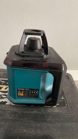 LASER ROTATIVO  AUTONIVELANTE MAKITA