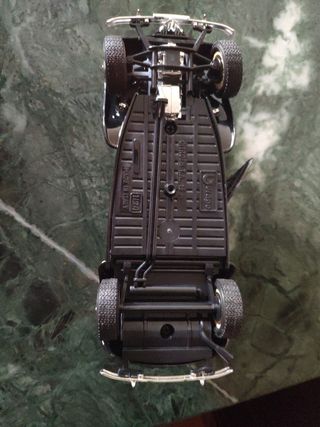 Coche a escala Citroen  TA 15CV