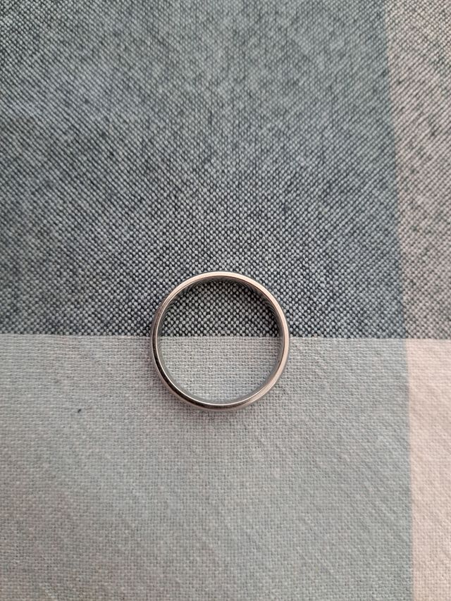 Dos cadenas de acero