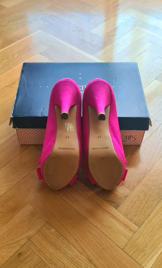 Zapatos Salón. Vestir. Tacón Alto. Fucsia. Nuevos.