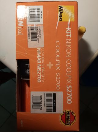 Fotocamera+custodia subacquea