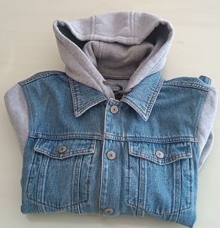 Cazadora vaquera con sudadera y capucha, talla M